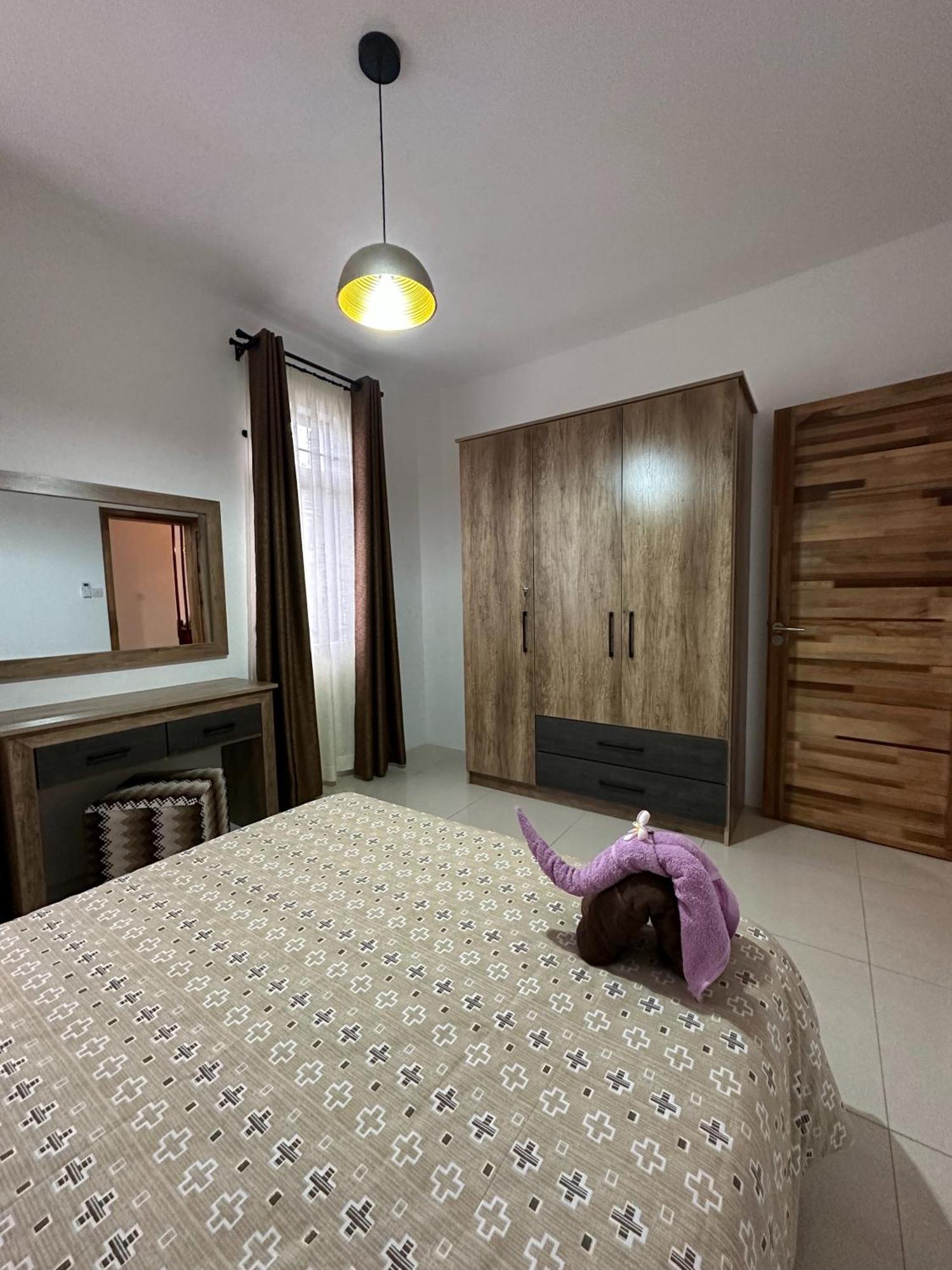 Seasand-Entire Luxury 3 Bd Condo - Close To Beach Flic en Flac Ngoại thất bức ảnh